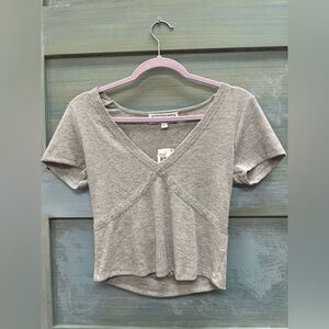 Cropped Tee